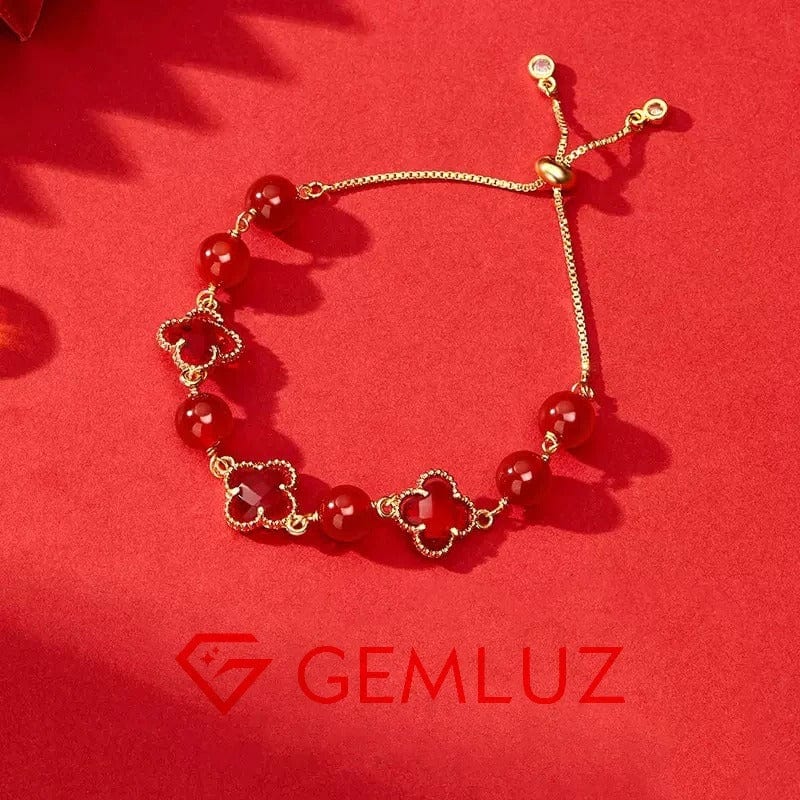 Nueva Pulsera Trebol de Jade Rojo